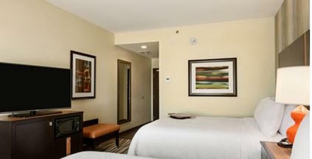 Hampton Inn & Suites El Paso/East Exterior photo